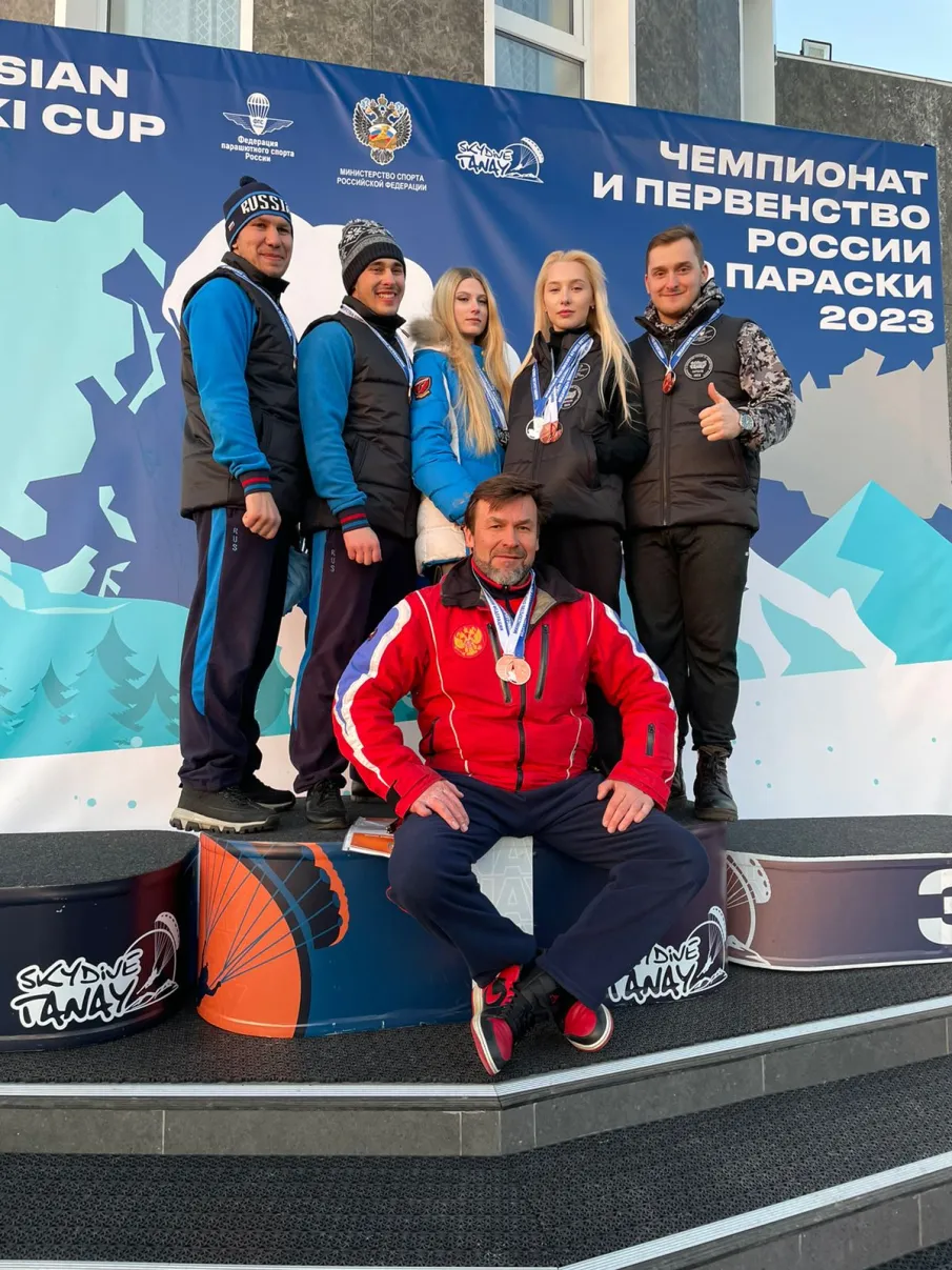 Нижегородские спортсмены завоевали 8 медалей на чемпионате и первенстве России, открытом Кубке Азии по парашютно-горнолыжному двоеборью (PARA-SKI)