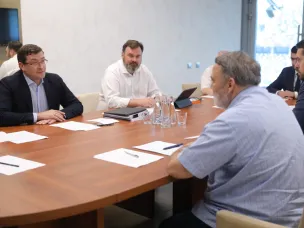 Глеб Никитин и Игорь Артемьев провели совещание по развитию регби в регионе