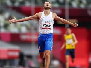 Глеб Никитин  поздравил Андрея Вдовина с золотом Паралимпийских игр