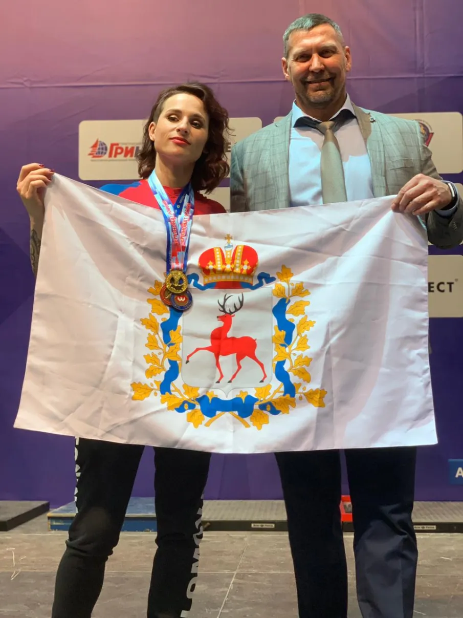 Нижегородка Екатерина Афонина завоевала три золотые медали на чемпионате России по армрестлингу